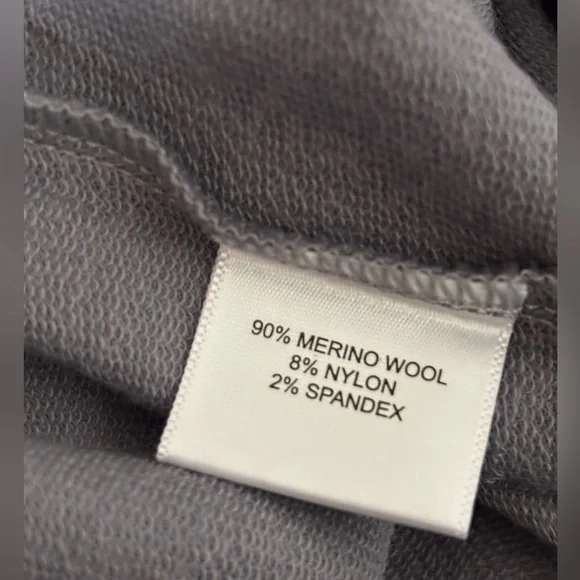 Peter Millar 90% merino wool Gray hoodie - Picture 5 of 8
